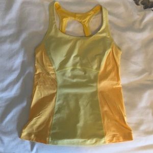 Lululemon top